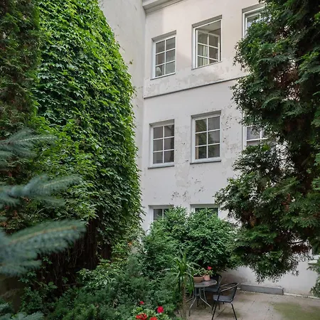 Old Town, Bright, Peaceful, Balcony, Netflix Lägenhet Vilnius