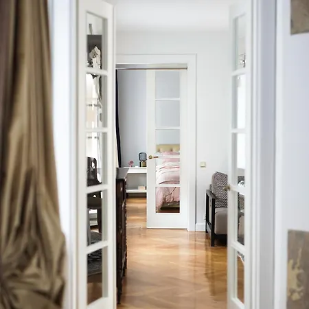 Old Town, Bright, Peaceful, Balcony, Netflix Vilnius