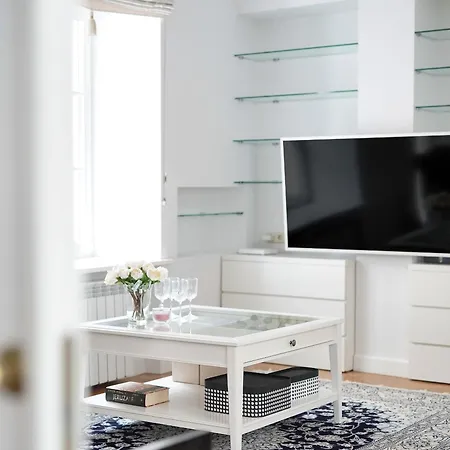 Old Town, Bright, Peaceful, Balcony, Netflix Lägenhet