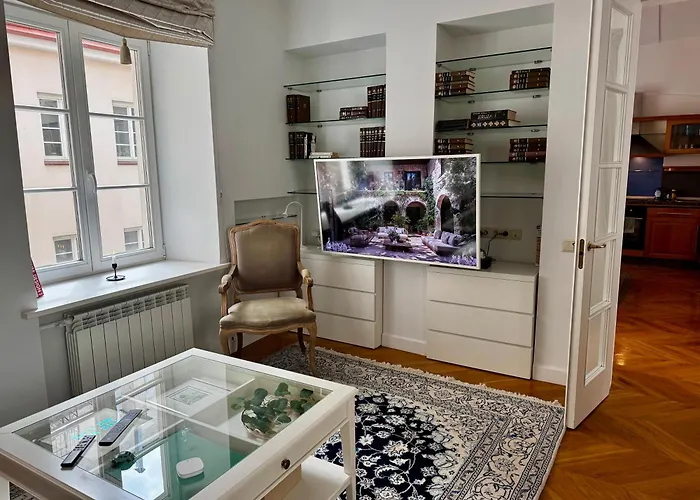 アパート Old Town, Bright, Peaceful, Balcony, Netflix *