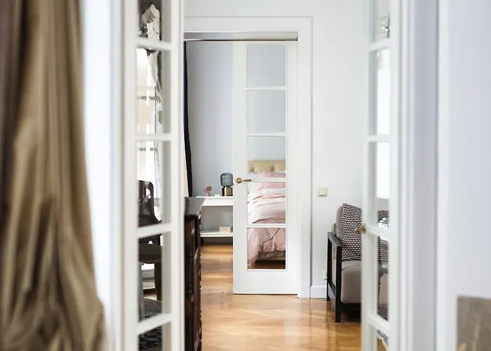 Old Town, Bright, Peaceful, Balcony, Netflix ヴィリニュス