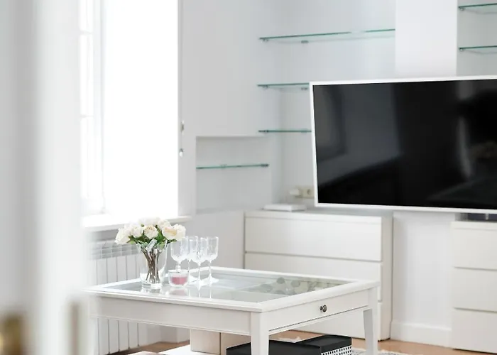 Old Town, Bright, Peaceful, Balcony, Netflix Lejlighed