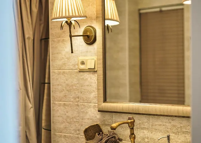 Old Town, Bright, Peaceful, Balcony, Netflix Vilnius