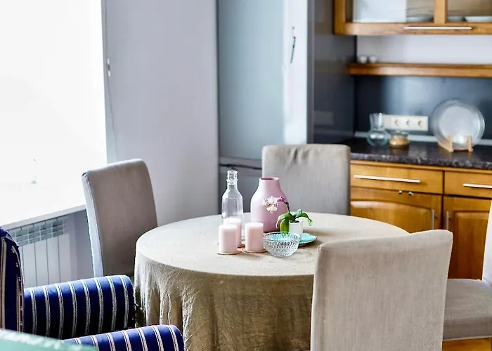 アパート Old Town, Bright, Peaceful, Balcony, Netflix *