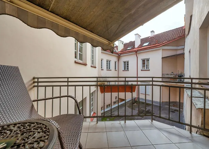 Old Town, Bright, Peaceful, Balcony, Netflix Lejlighed *